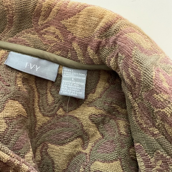 NWT IVY SLEEVELESS VEST WITH COLLAR AND POCKETS-L - Picture 9 of 11